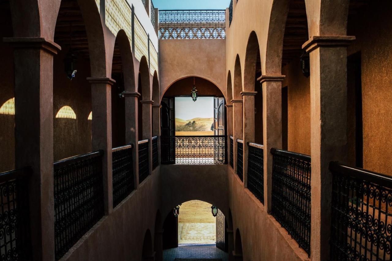 Riad Caravasar Merzouga Exterior foto