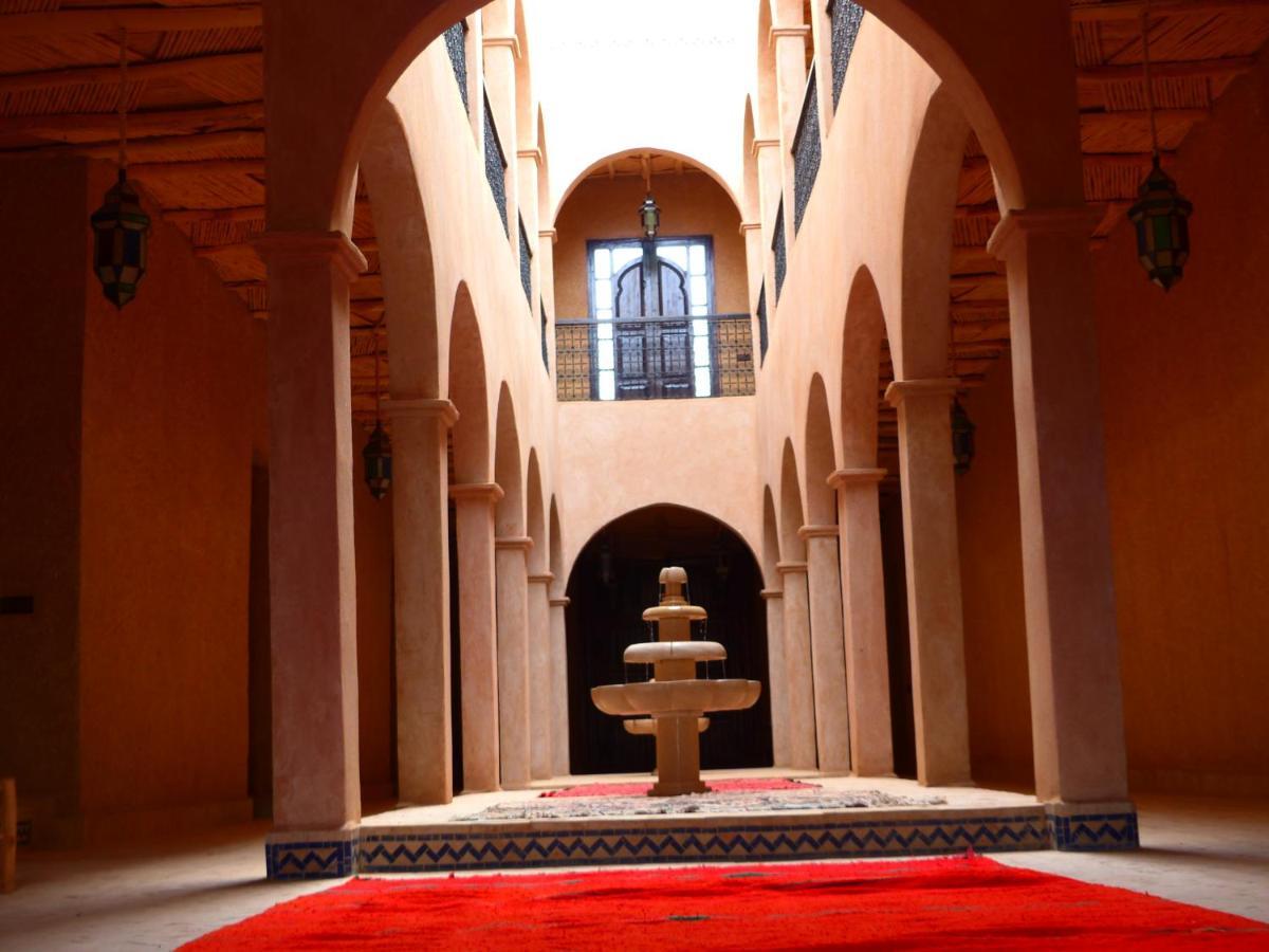 Riad Caravasar Merzouga Exterior foto